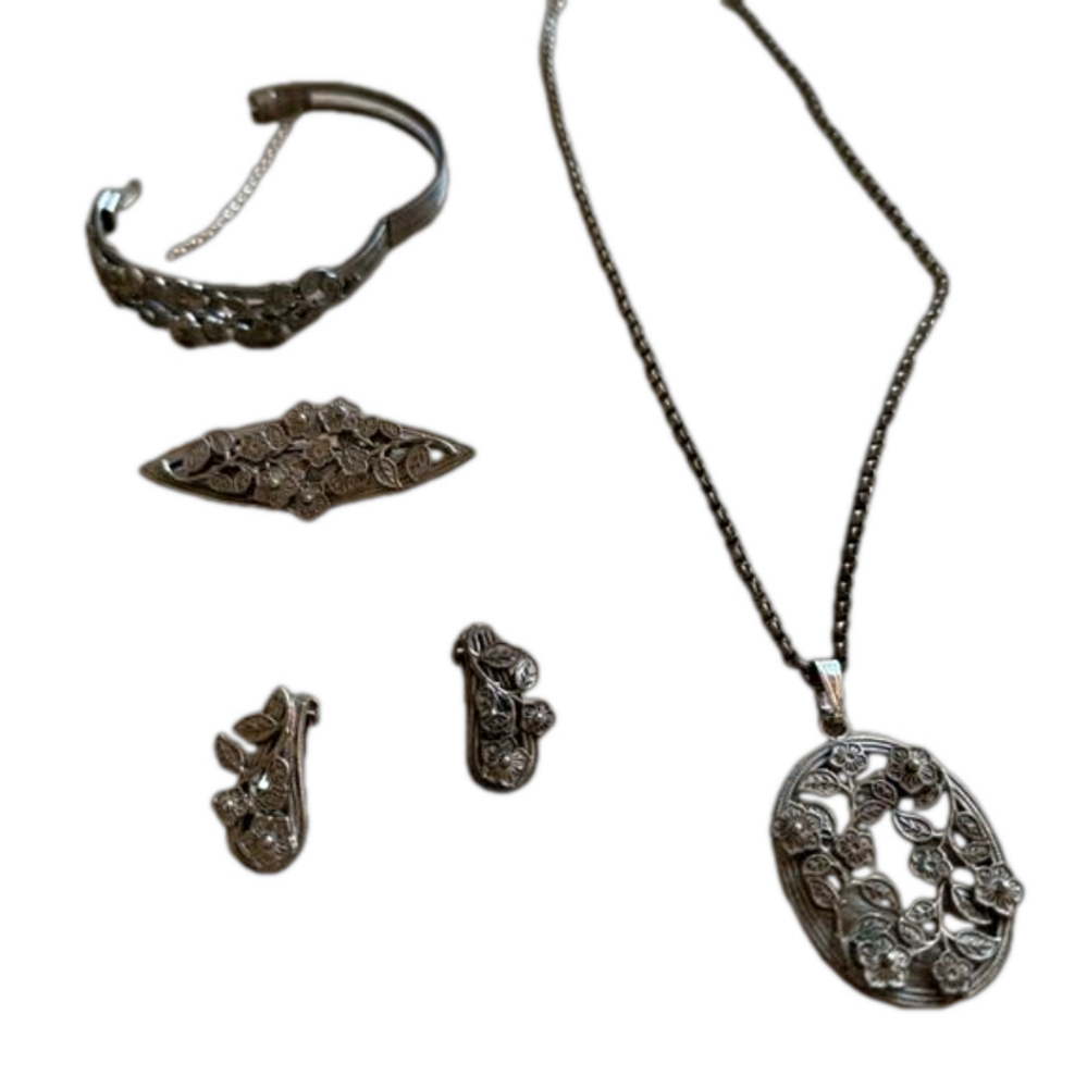 Whiting and Davis set- necklace, pin, bracelet, earrings-signed- unique